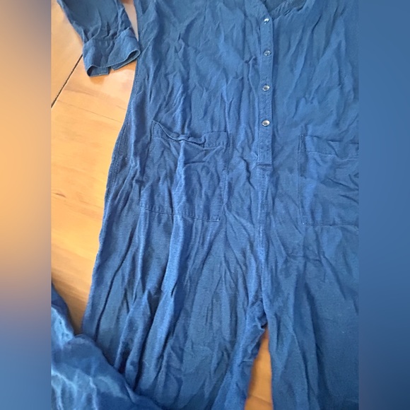 Splendid Navy Button-Front Jumpsuit - Picture 5 of 16